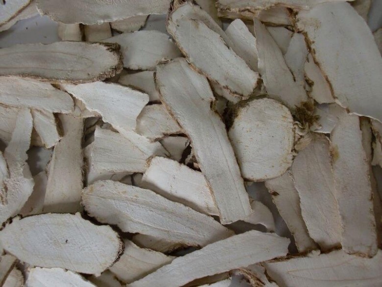 Củ Bạch Chỉ Xắt Lát