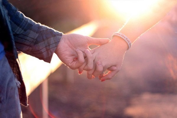 Sau đây là những điều mà Đức Phật đã dạy về nhân duyên, hãy đọc để hiểu và từ bỏ chấp tâm, sống tử tế rồi hạnh phúc sẽ tự "gõ cửa" nhà bạn.