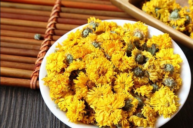 Các loại hoa cúc làm trà