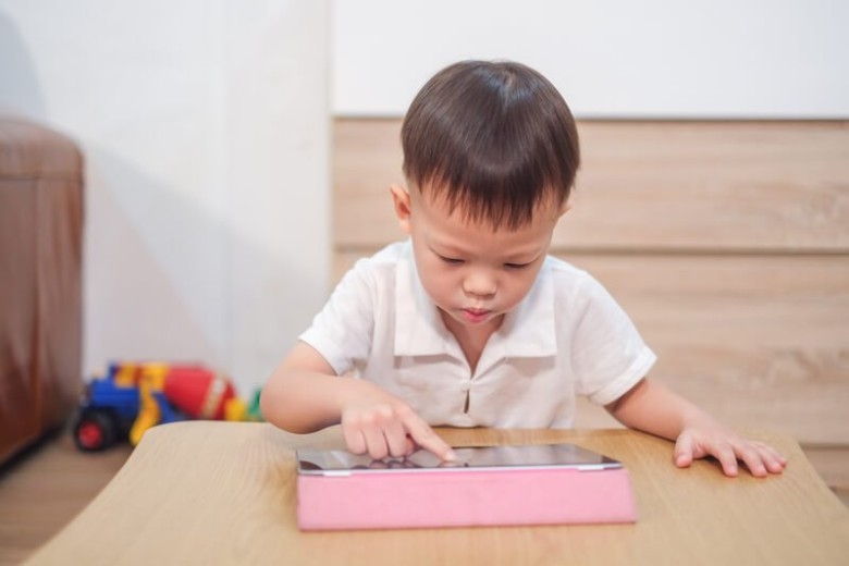 2. Nguyên nhân gây bệnh tự kỷ ở trẻ