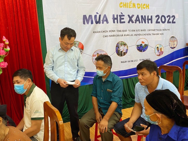 Một số hình ảnh khám chữa bệnh tại xã Xuân Lạc (Chợ Đồn, Bắc Kạn)