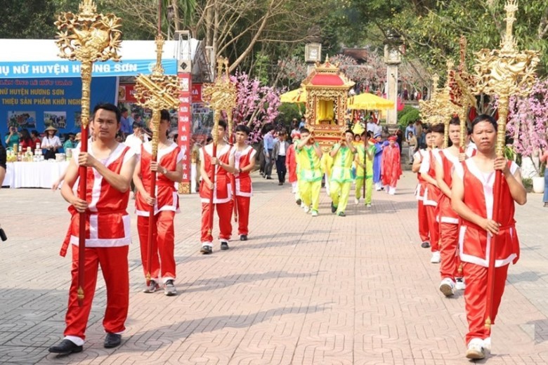 Lễ Hội Hải Thượng Lãn Ông