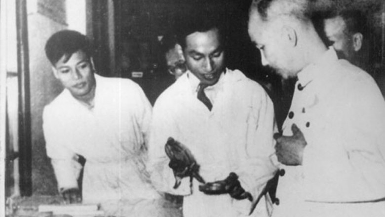 Giáo sư Đặng Văn Ngữ (4/4/1910 -1/4/1967)