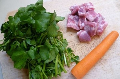 Hướng dẫn cách chế biến món ăn đẹp da từ cà rốt và cải xoong 
