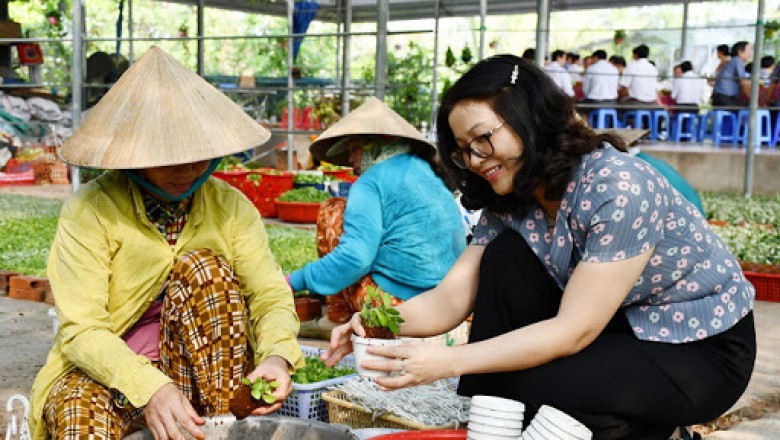 Lời Phật dạy: 4 nguyên tắc để thoát khỏi nghèo khổ