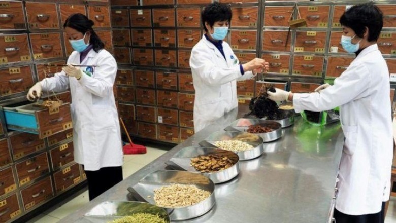 Trung Quốc dùng đông y chữa trị cho hàng chục ngàn bệnh nhân nhiễm Covid-19