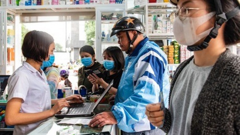 Hà Nội yêu cầu hiệu thuốc báo cáo 'người mua thuốc cảm'