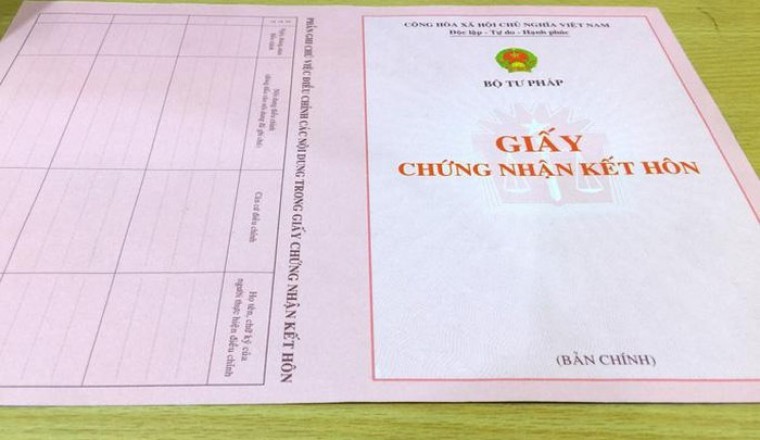 Thực hư giấy xác nhận độc thân phải ghi tên người dự định cưới
