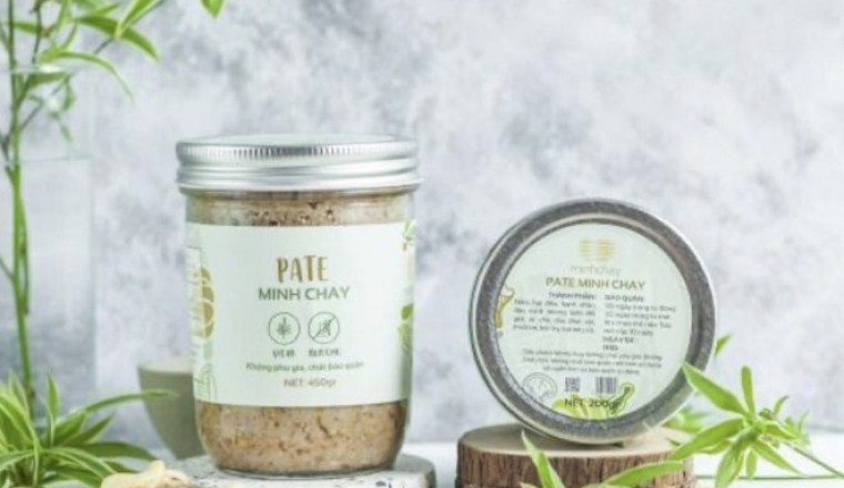 Ngoài pate Minh Chay, Công ty TNHH Hai thành viên Lối sống mới còn sản xuất những sản phẩm nào?