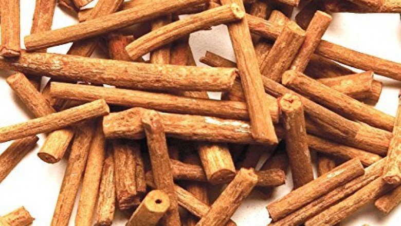 Thiến thảo: Chữa chứng xuất huyết do nhiệt, huyết ứ kinh bế, đau nhức khớp