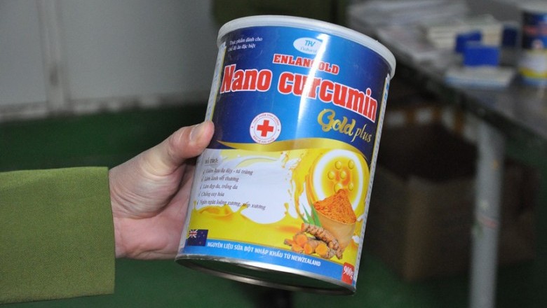 Phát hiện kho sữa 'khủng' nguyên liệu Trung Quốc với đủ nhãn mác trong một nhà máy