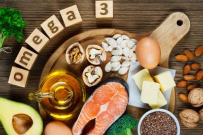Người bị bệnh viêm khớp nên và không nên ăn gì?