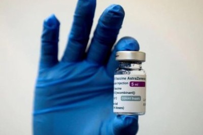 Thêm tác dụng phụ hiếm gặp ở người tiêm vaccine AstraZeneca