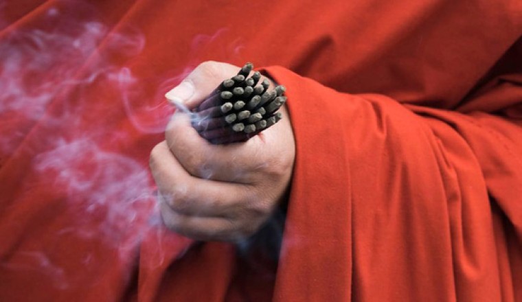 Hương thơm mở ra cánh cửa an lạc