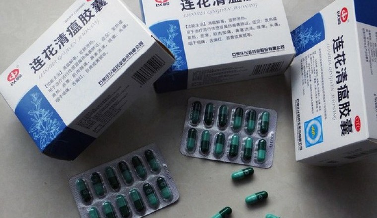 Trung Quốc muốn quảng bá thuốc trị COVID-19 bằng thảo dược