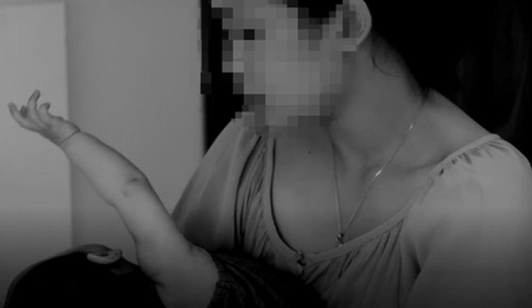 Trầm cảm sau sinh, một người mẹ đã lấy bầu vú làm ngạt con