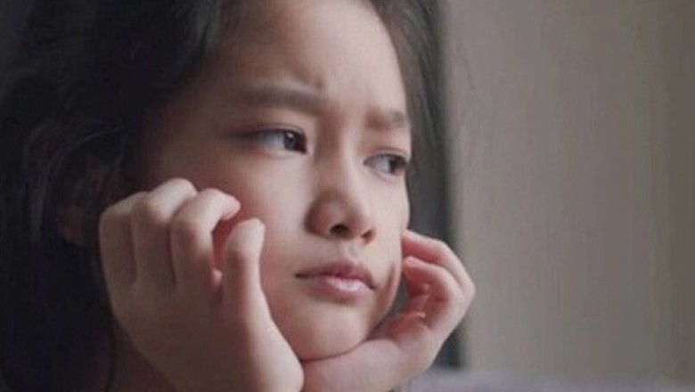 9 biểu hiện của đứa trẻ lớn lên trong gia đình thiếu tình yêu thương: Cha mẹ đừng lơ là kẻo trẻ bị ảnh hưởng tâm lý cả đời