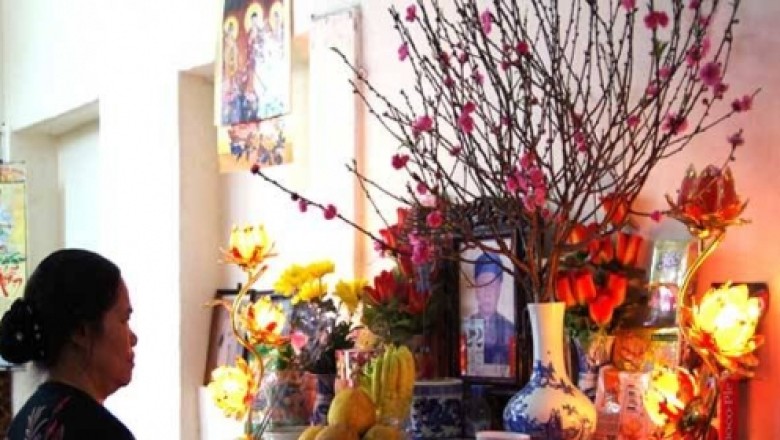 Giết chúng sinh, đốt vàng mã để cúng ông bà tổ tiên là hủ tục cần hủy bỏ