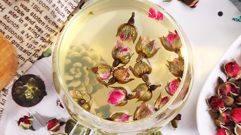 Trà hoa hồng những công dụng là phụ nữ nên dùng hàng ngày rất tốt cho sức khoẻ và sắc đẹp